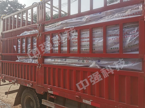封孔器+注漿料，發(fā)往山西長(zhǎng)治某礦！